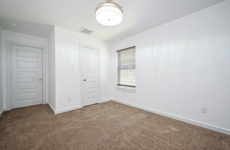 Building Photo - 15106 Timberson Rdg Ln