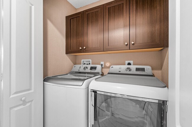 Building Photo - 5957 Monterra Club Dr