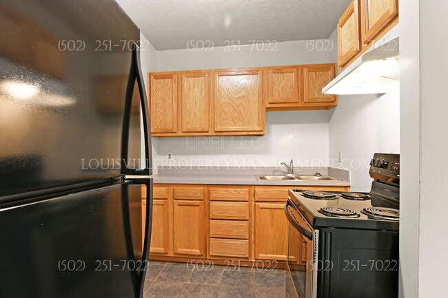 Building Photo - 1273 S Clay St