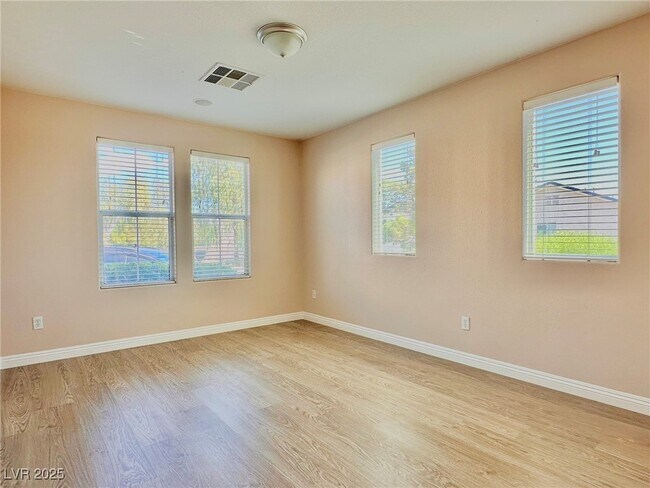Building Photo - 8307 Fort Hallock Ave