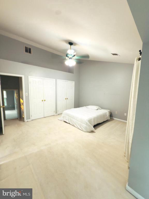 Building Photo - 46740 Graham Cove Square