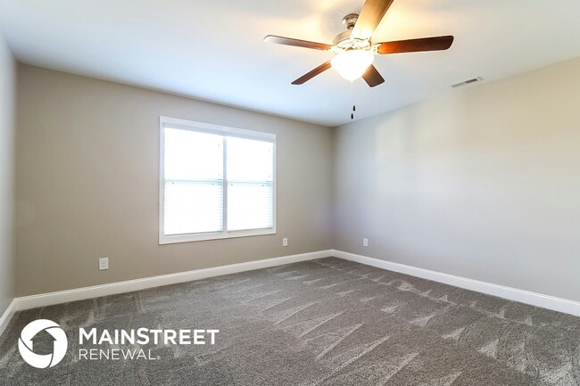 Building Photo - 107 Heart Pine Dr