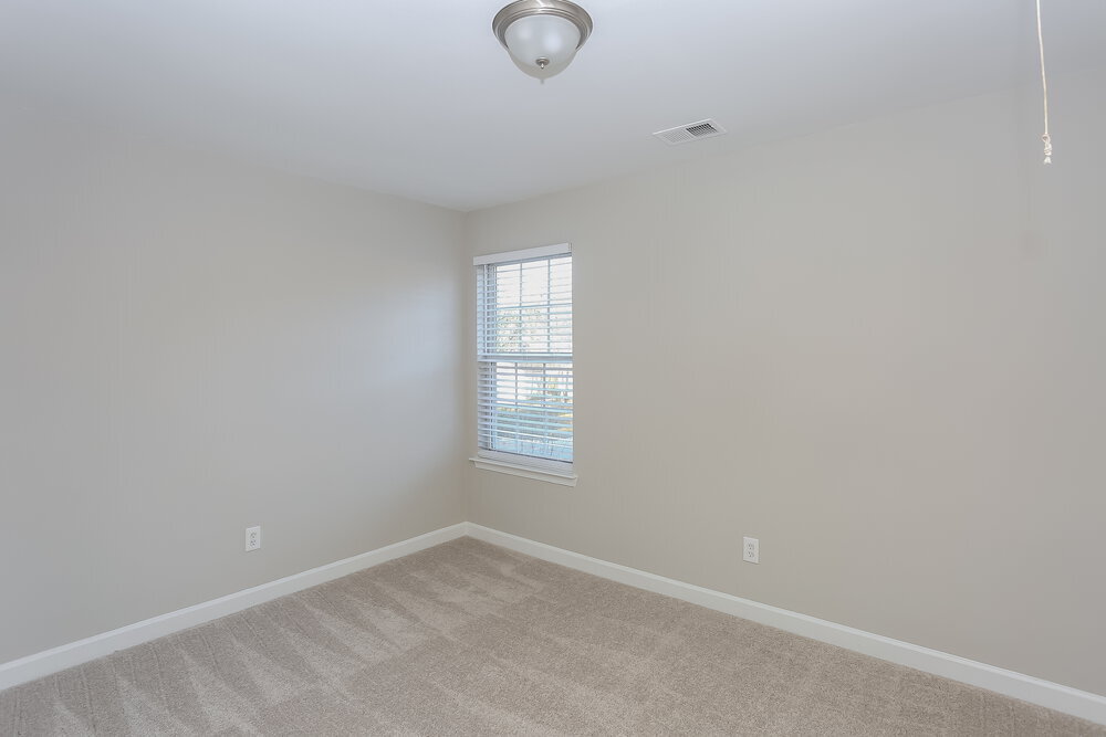 Building Photo - 2535 Captains Watch Rd NE