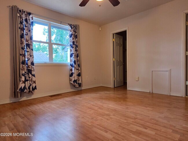Building Photo - 2604 Dogwood Ct