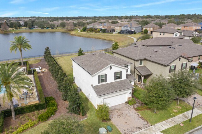 Building Photo - AWESOME 4 BDRM HOME IN GATED LEGACY PARK!