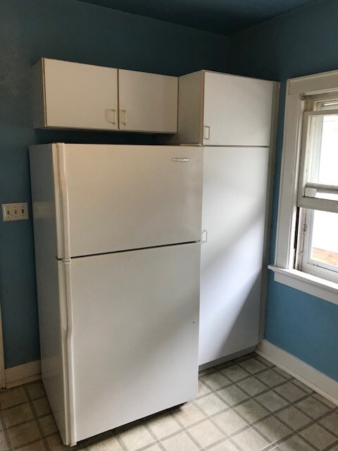 Kitchen - 3836 N Maryland Ave