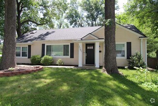 Building Photo - 3 Bedroom 1 Bath Home in Prairie Village