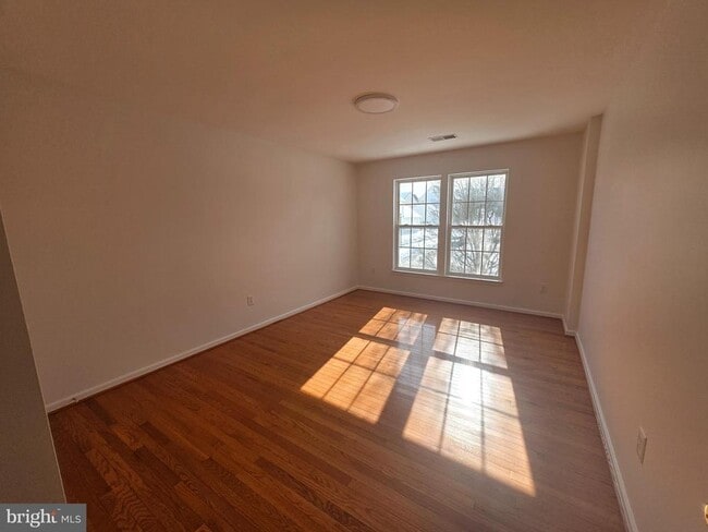 Building Photo - 1702 Allerford Dr