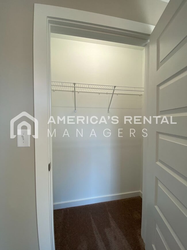 Building Photo - Wonderful Home for Rent in Talladega, AL... Available to View Now!!!