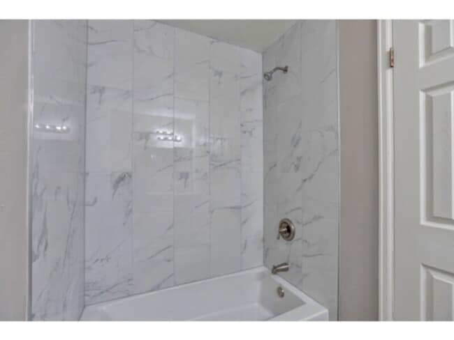 Building Photo - 792 S Patton Ct