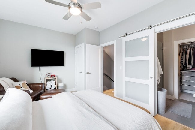 Building Photo - Modern 2BD, 2.5BA Sloan's Lake Townhome With 2-Car Garage