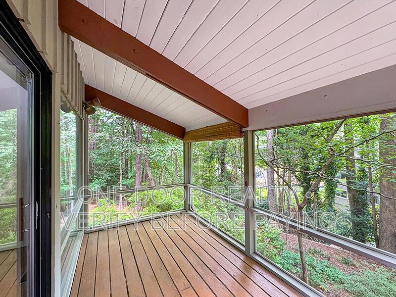 Building Photo - 609 Indian Springs Ct