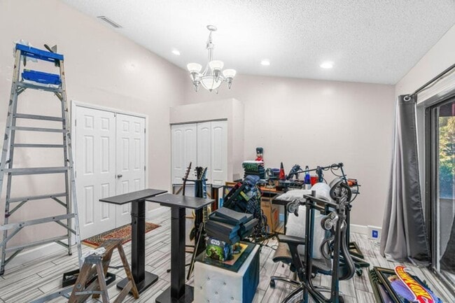 Building Photo - 5335 Havasu Ct