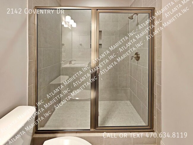 Building Photo - 2142 Coventry Dr