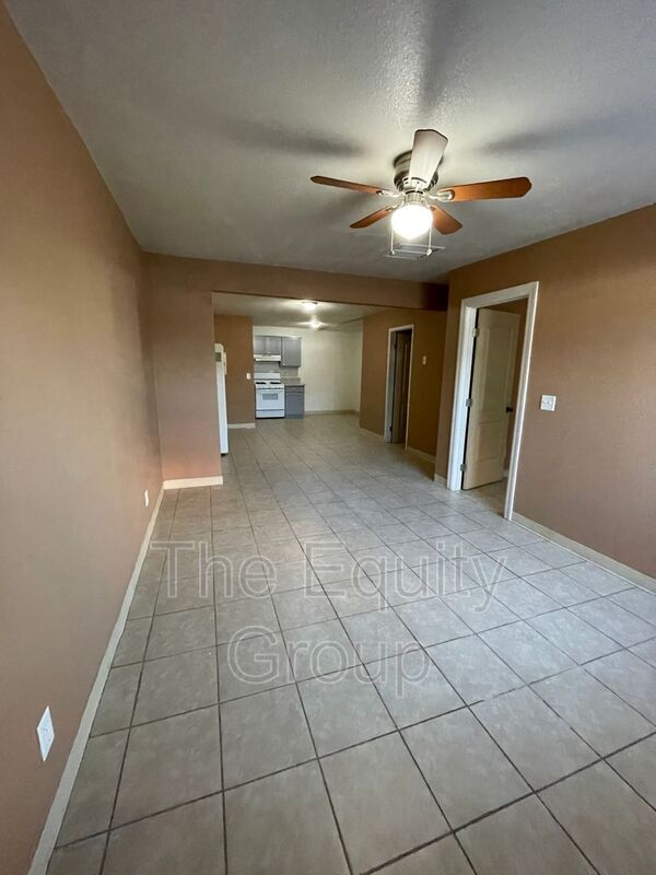 Building Photo - 32606 Rd 124