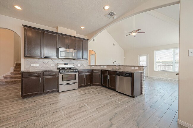 Building Photo - 3403 Lilac Ranch Dr