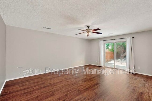 Building Photo - 5027 Sala De Tomas Dr NW