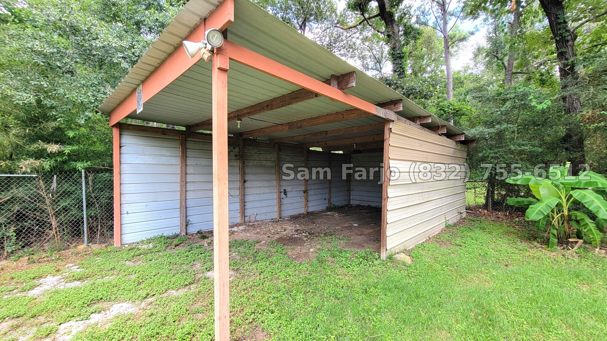 Building Photo - 2100 Hill Top Ct