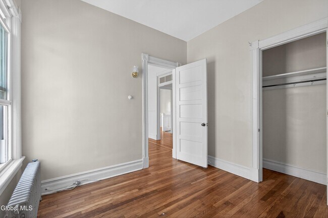 Building Photo - 2333 15th St