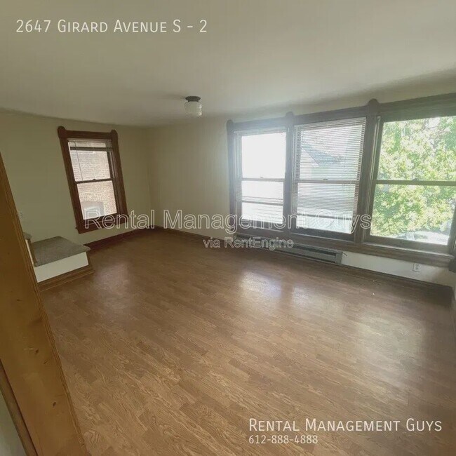 Building Photo - 2647 Girard Ave S