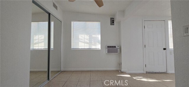 Building Photo - 21780 Snow View Dr