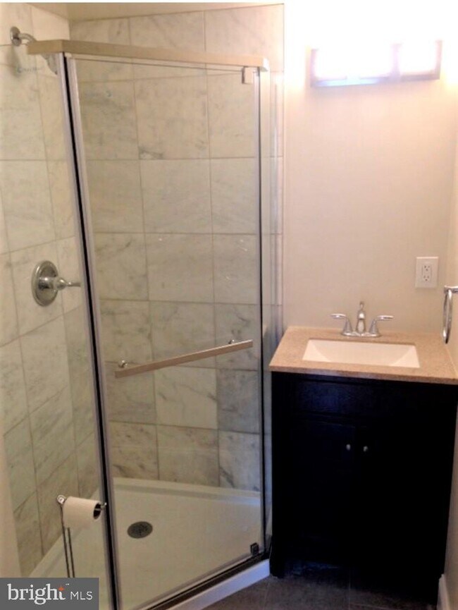 Building Photo - 1631 6th St NW