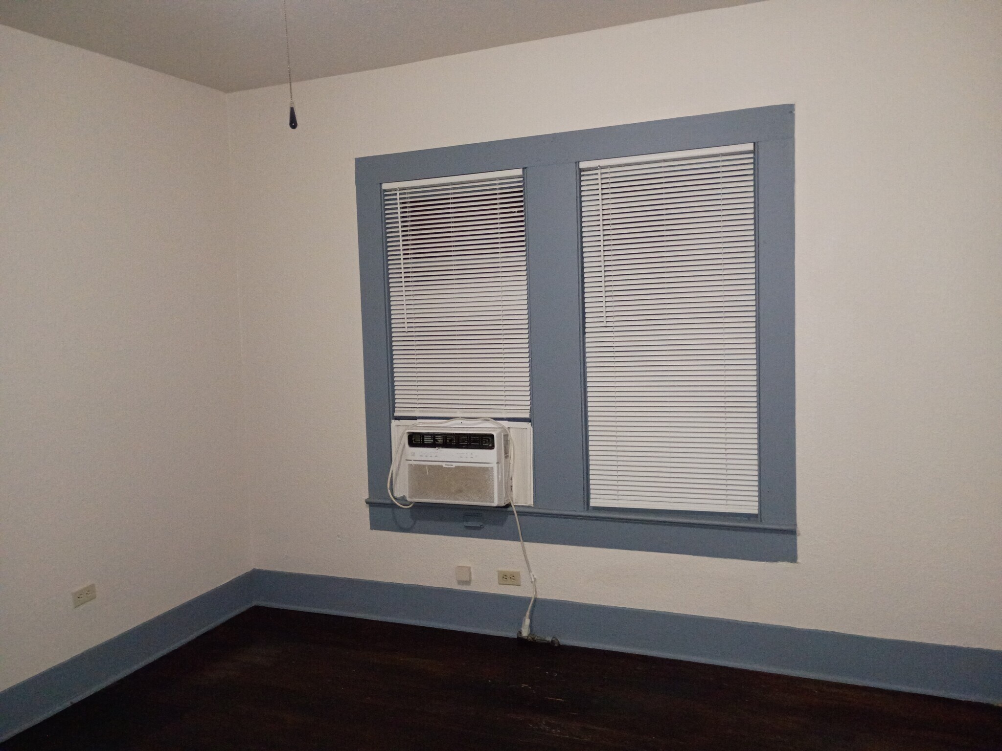 Building Photo - 719 Rigsby Ave