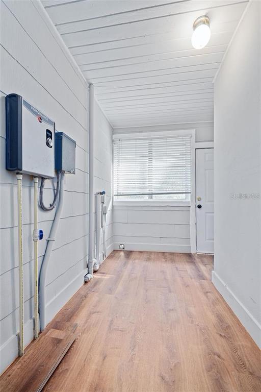 Building Photo - 3818 W Euclid Ave