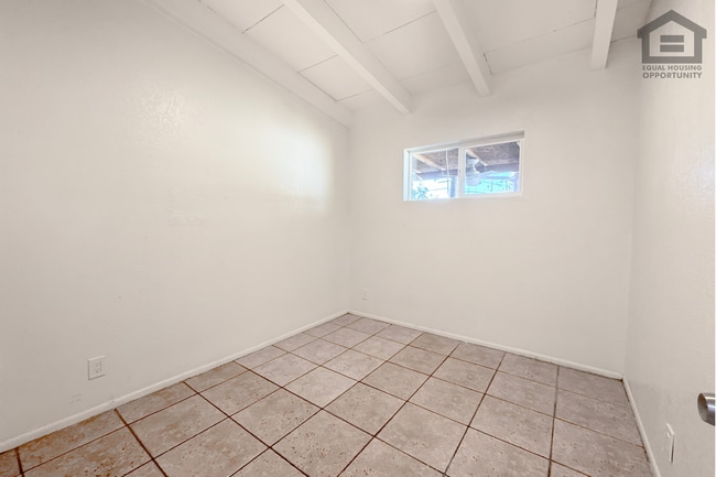 Building Photo - 2Bed/1Bath House at McDowell/32nd St! Ready for Immediate Move-In! – NO HOA!