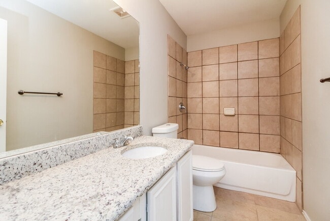 Building Photo - 1502 Killdee Ct