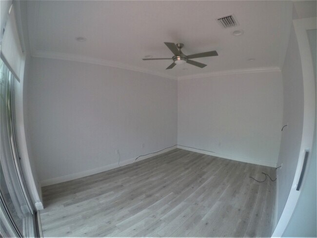 Bedroom 1st floor - 1145 Yellowheart Way