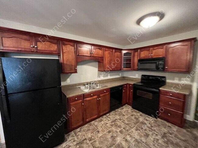 Building Photo - 1248 Brookfield Ct NE