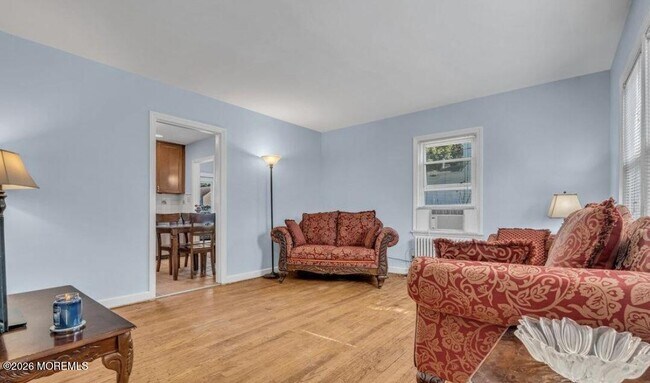 Building Photo - 402 Ryders Ln
