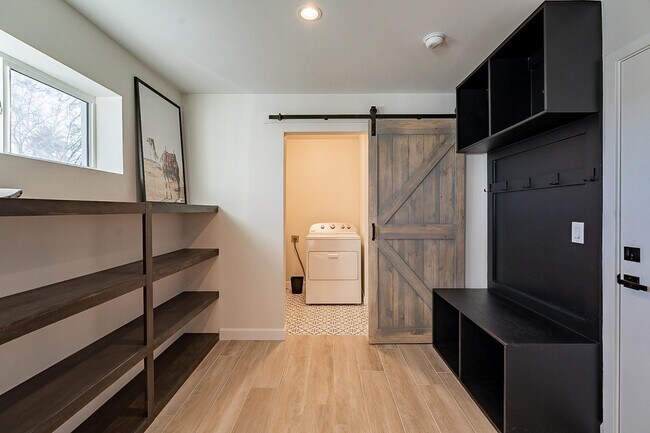 Building Photo - 7535 E Princeton Ave