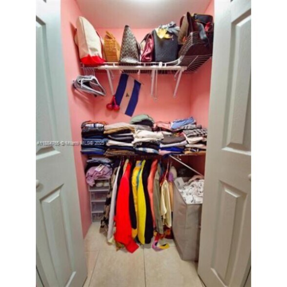 Building Photo - 3324 NW 14th St