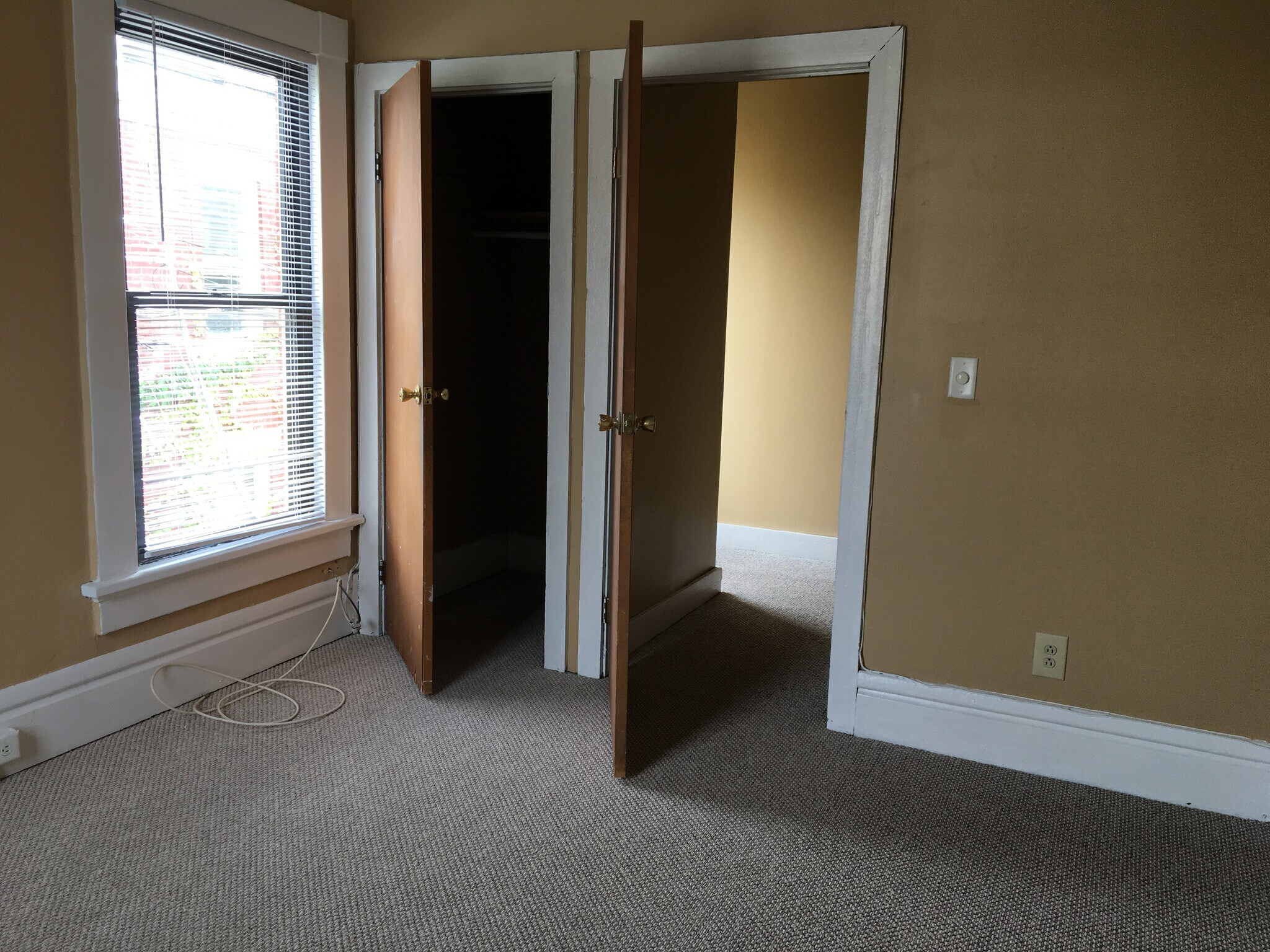 3rd Bedroom with closet - 277 S Champion Ave