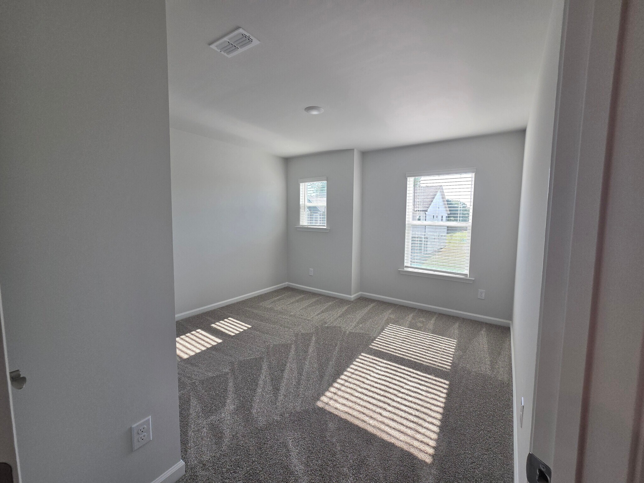 Building Photo - 1507 Everton Ave