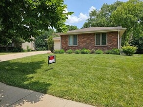 Building Photo - 5212 Bison Dr