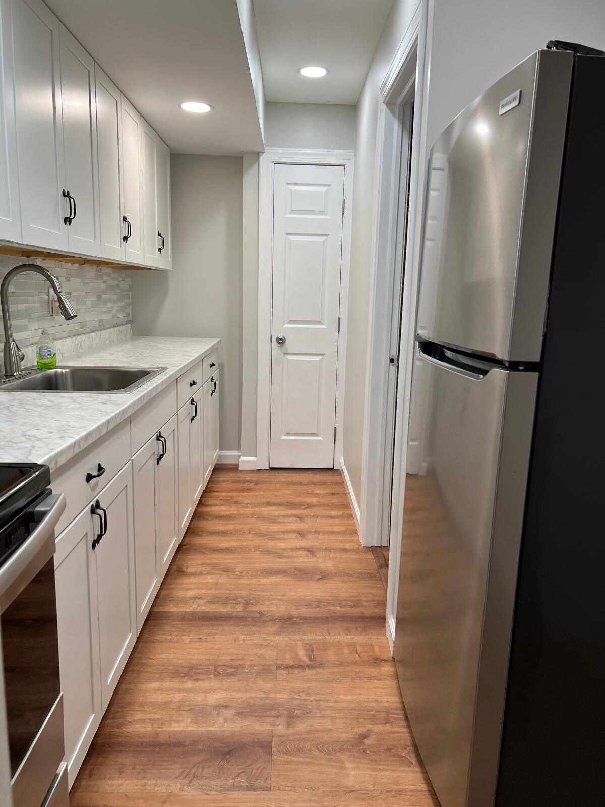 Building Photo - 1692 Central Ave