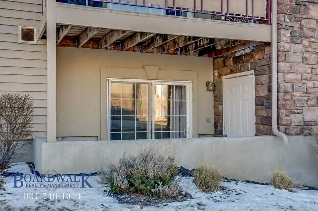 Building Photo - 1529 Westbury Way