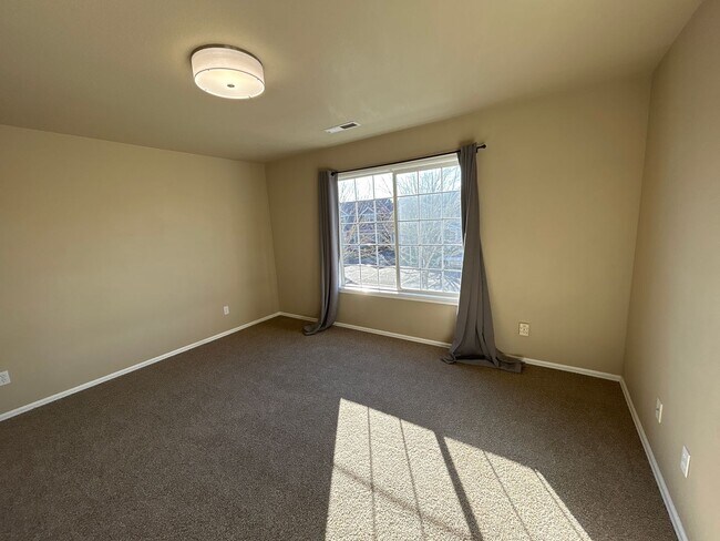 Building Photo - Experience Community in SE Corvallis