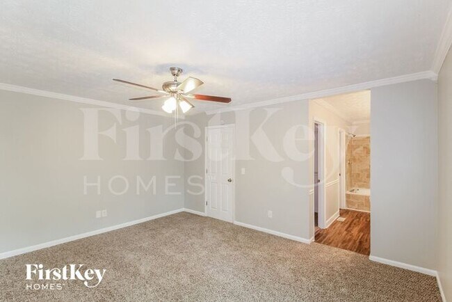 Building Photo - 5695 Sugar Creek Ct