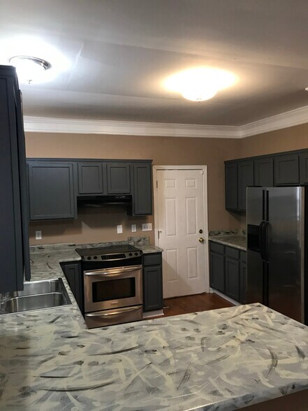 Primary Photo - 1070 Gun Club Rd NW