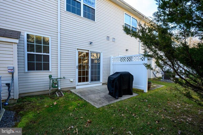 Building Photo - 249 Concord Pl