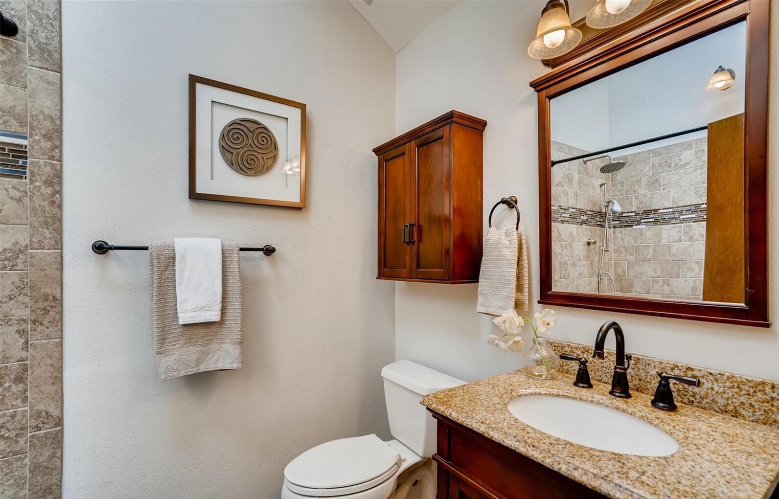 master ensuite bathroom upstairs - 4226 S Granby St