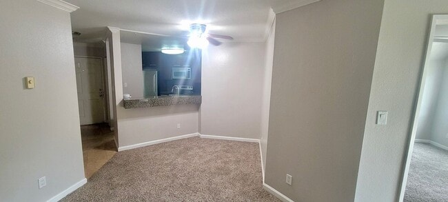 Building Photo - Upgraded, 2 dual primary bedrooms with bat...