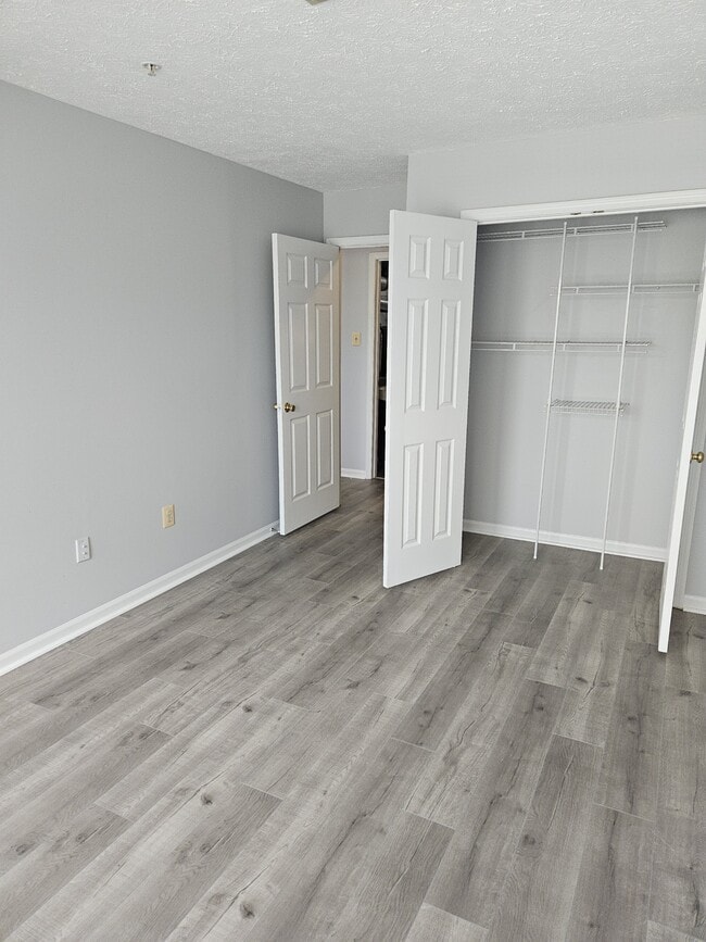 Building Photo - 5309 Regal Ct