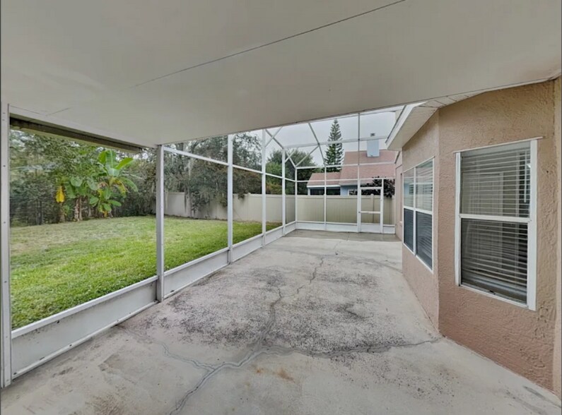 Building Photo - 5096 Hook Hollow Cir