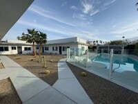 Building Photo - AVAILABLE NOW!! Studio Apartment in Palm Springs!!