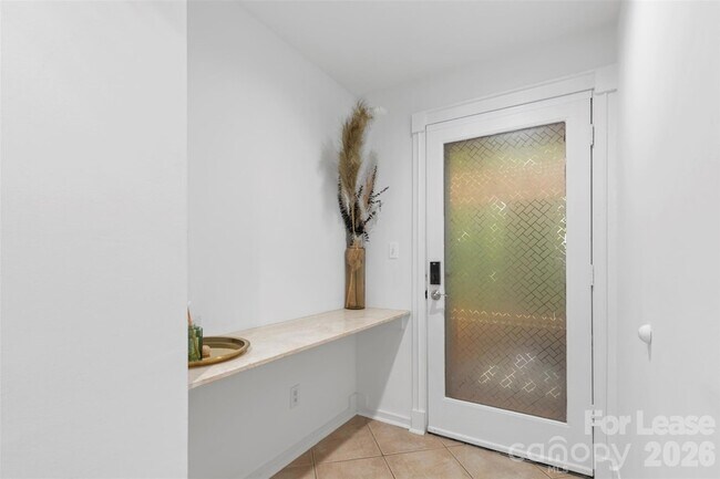 Building Photo - 25033 Molokai Dr